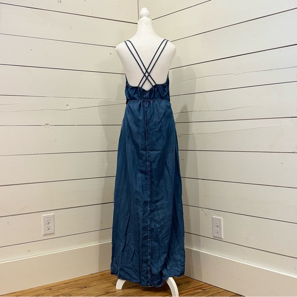 GAP Maxi Dress Blue Chambray with Pockets Size Small - Picture 6 of 12